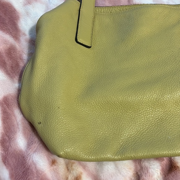 Genuine Italian leather purse by Coccinelle - Picture 2 of 9